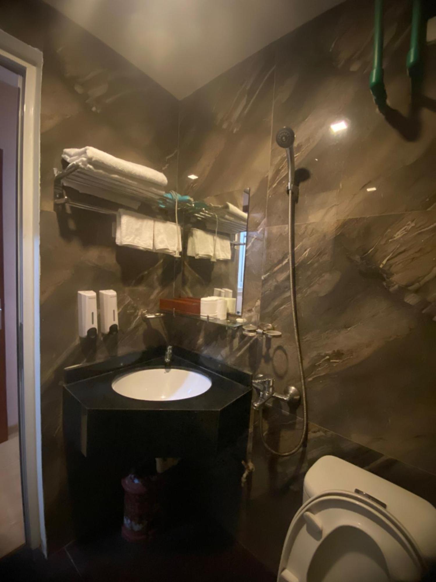 Hong Ky Boutique Hotel Diện Biên Phủ Екстериор снимка